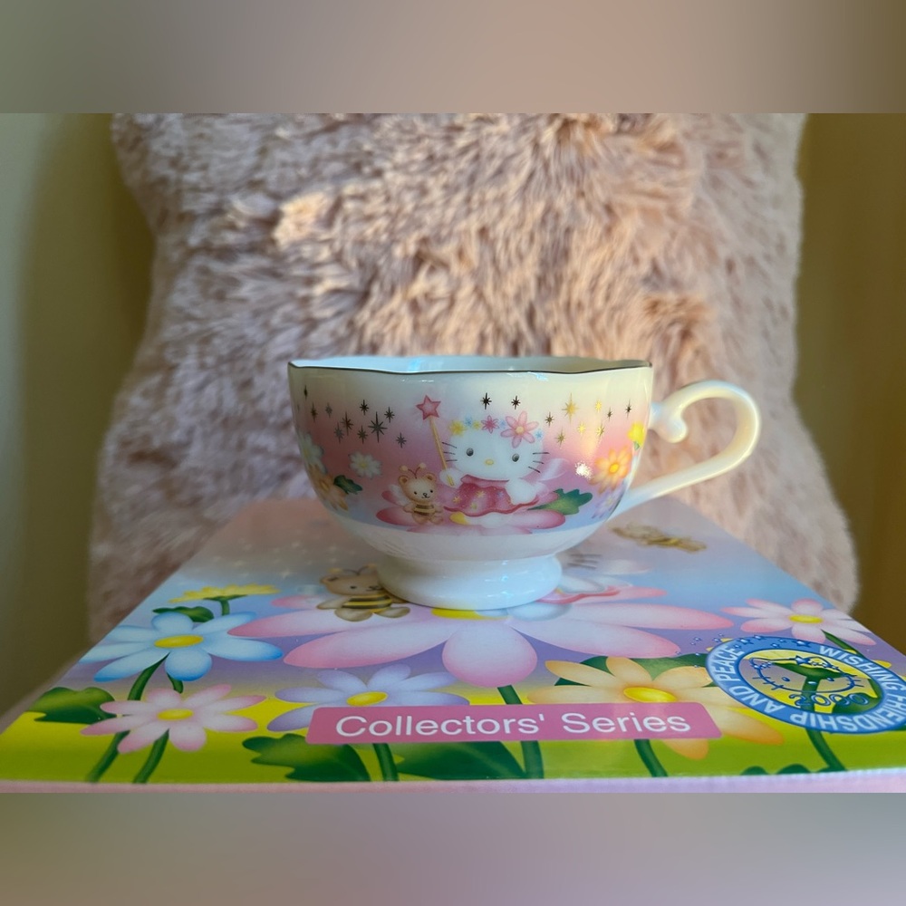 Sanrio Hello Kitty 2000 Vintage Fairy Kitty Porcelain Collectors NWT Cup💕